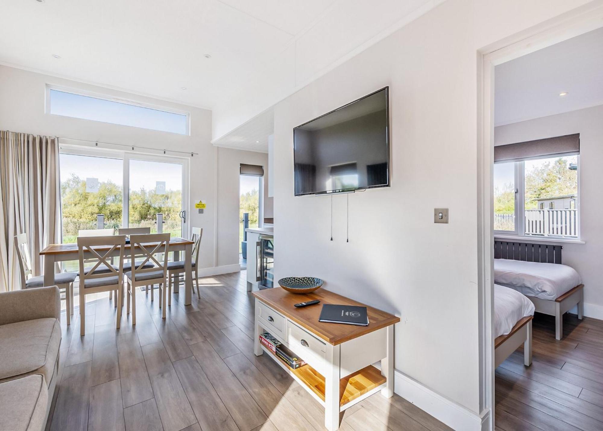 Waterside Hambleton Lakeside Lodges Poulton-le-Fylde Extérieur photo