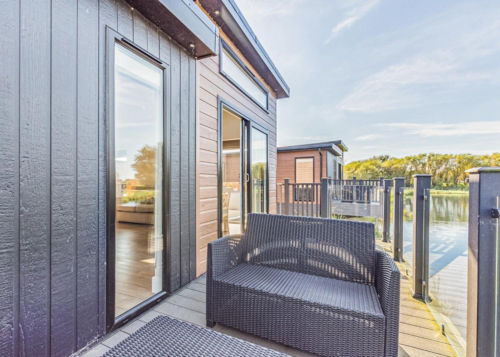 Waterside Hambleton Lakeside Lodges Poulton-le-Fylde Extérieur photo